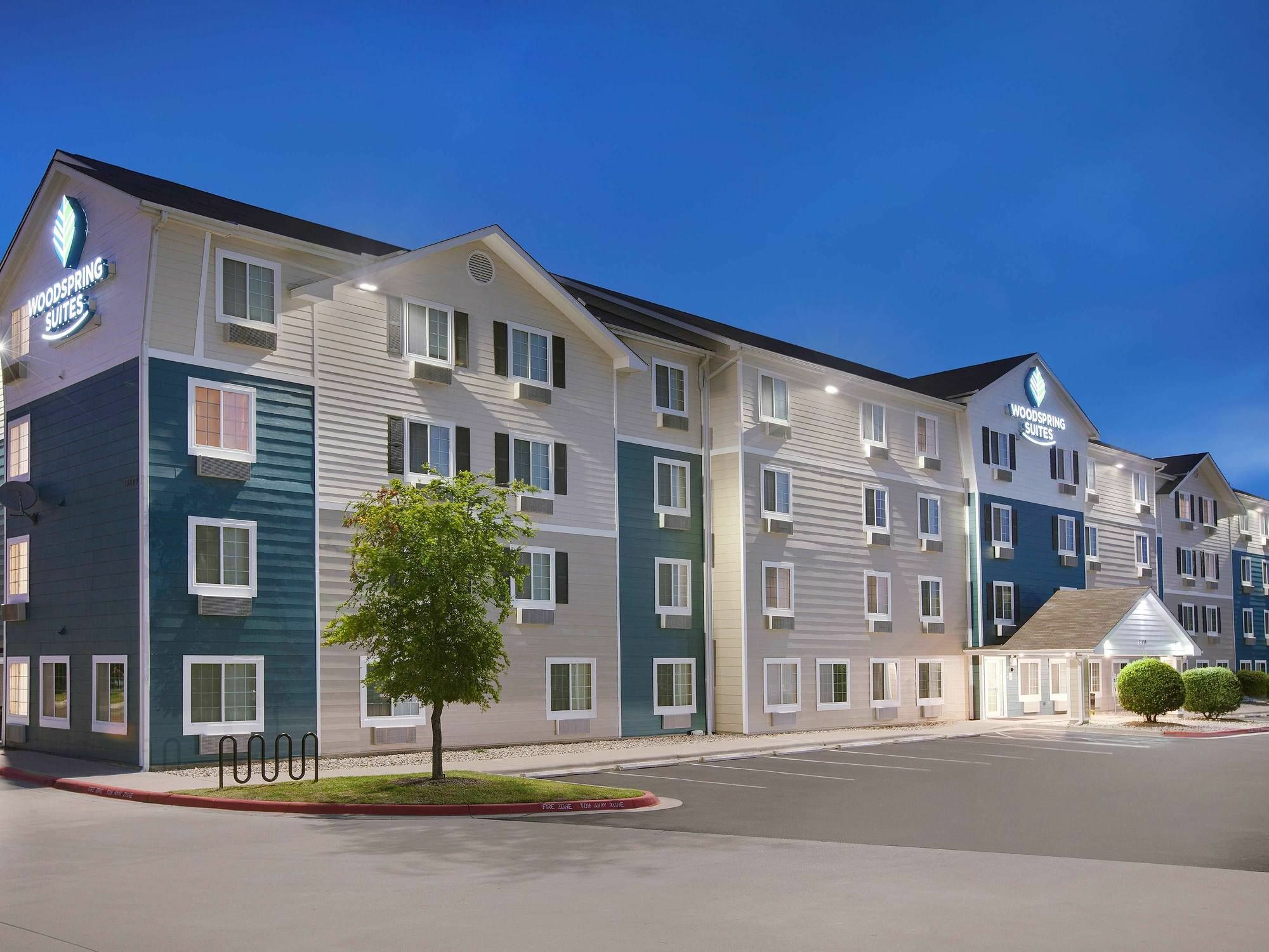 Extended Stay America Select Suites - Indianapolis - Lawrence Indianápolis Exterior foto